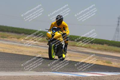 media/Aug-05-2023-TrackDaz (Sat) [[f28c4686e4]]/B Group/1220pm (Wheelie Bump)/